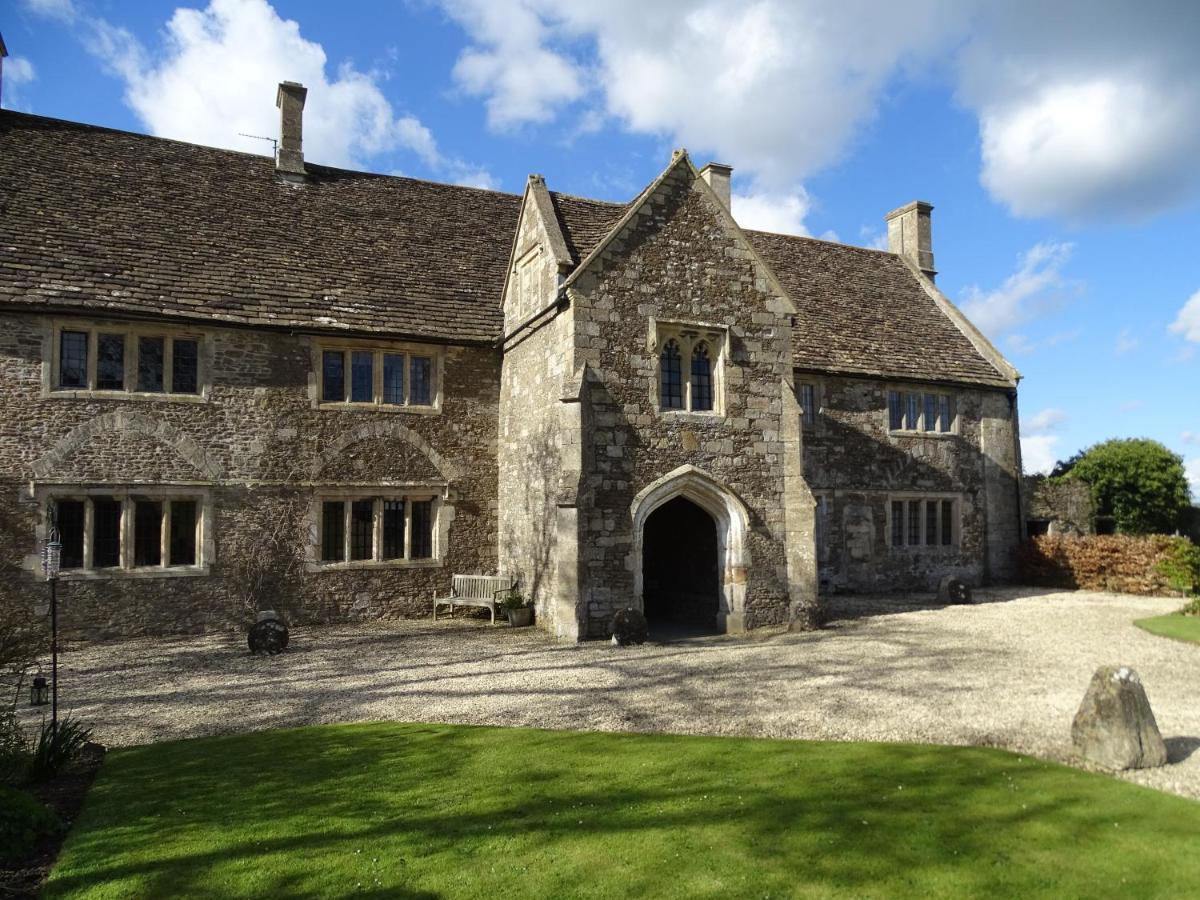 Seymours Court Frome